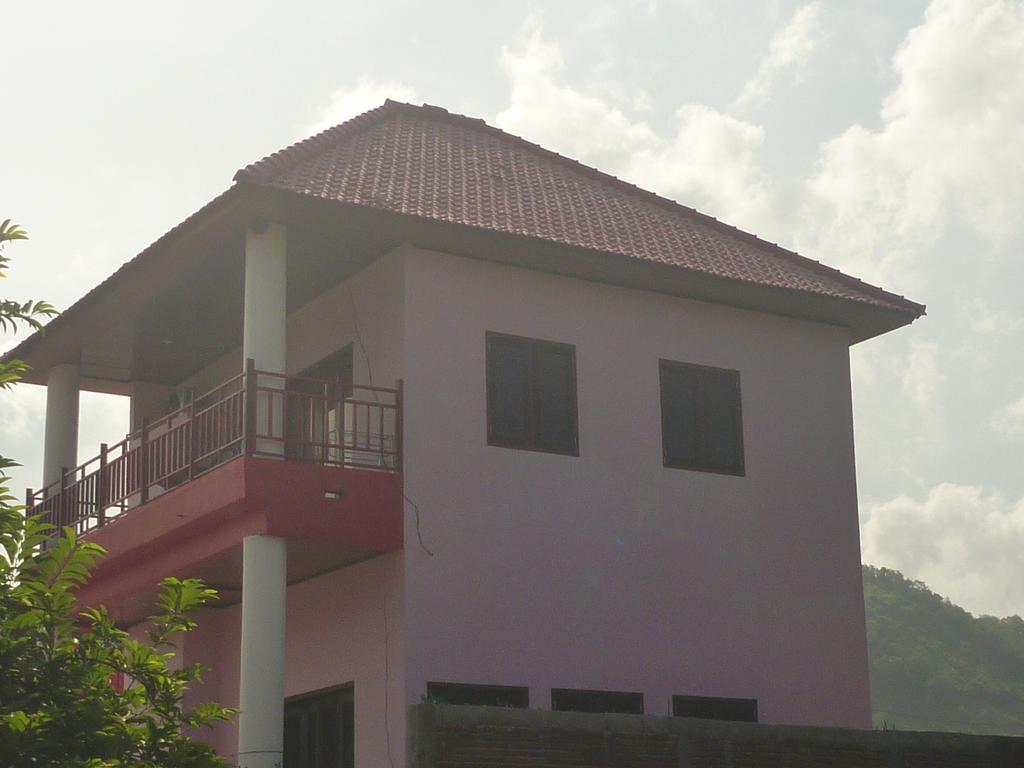 Lakey Peak Villa Tsubaki Huu Exterior foto